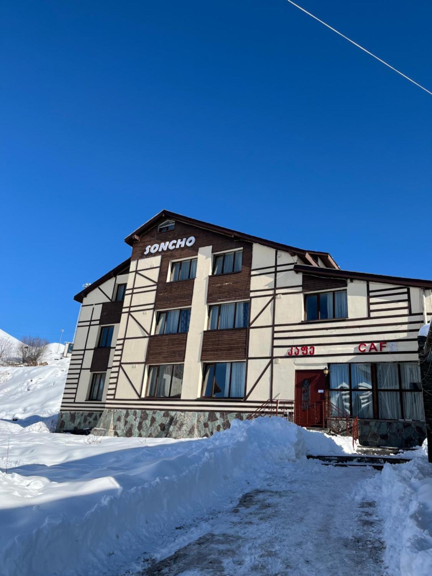 Soncho Gudauri Hotel Buitenkant foto